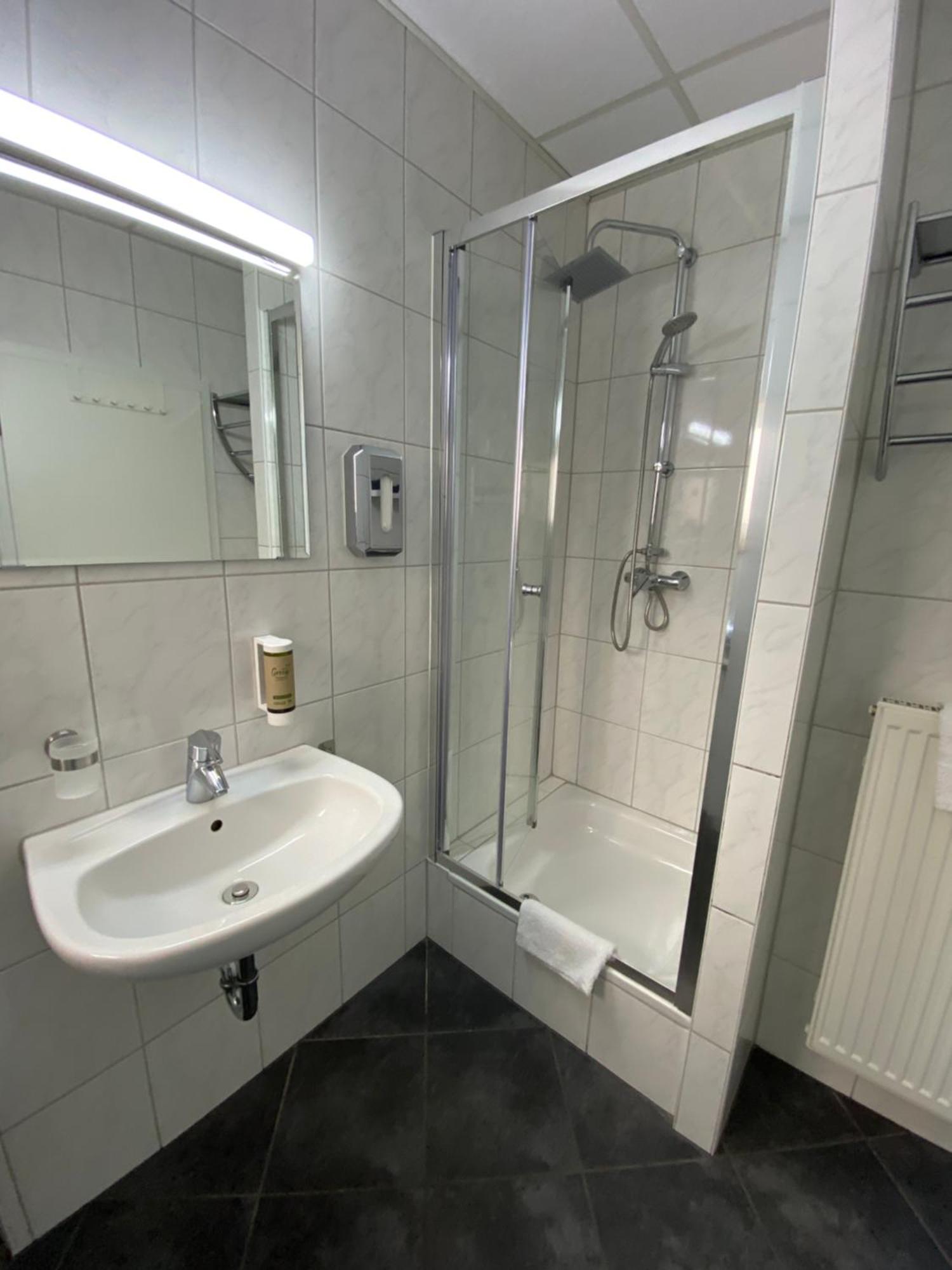 Nowa 1 * Nuremberg
