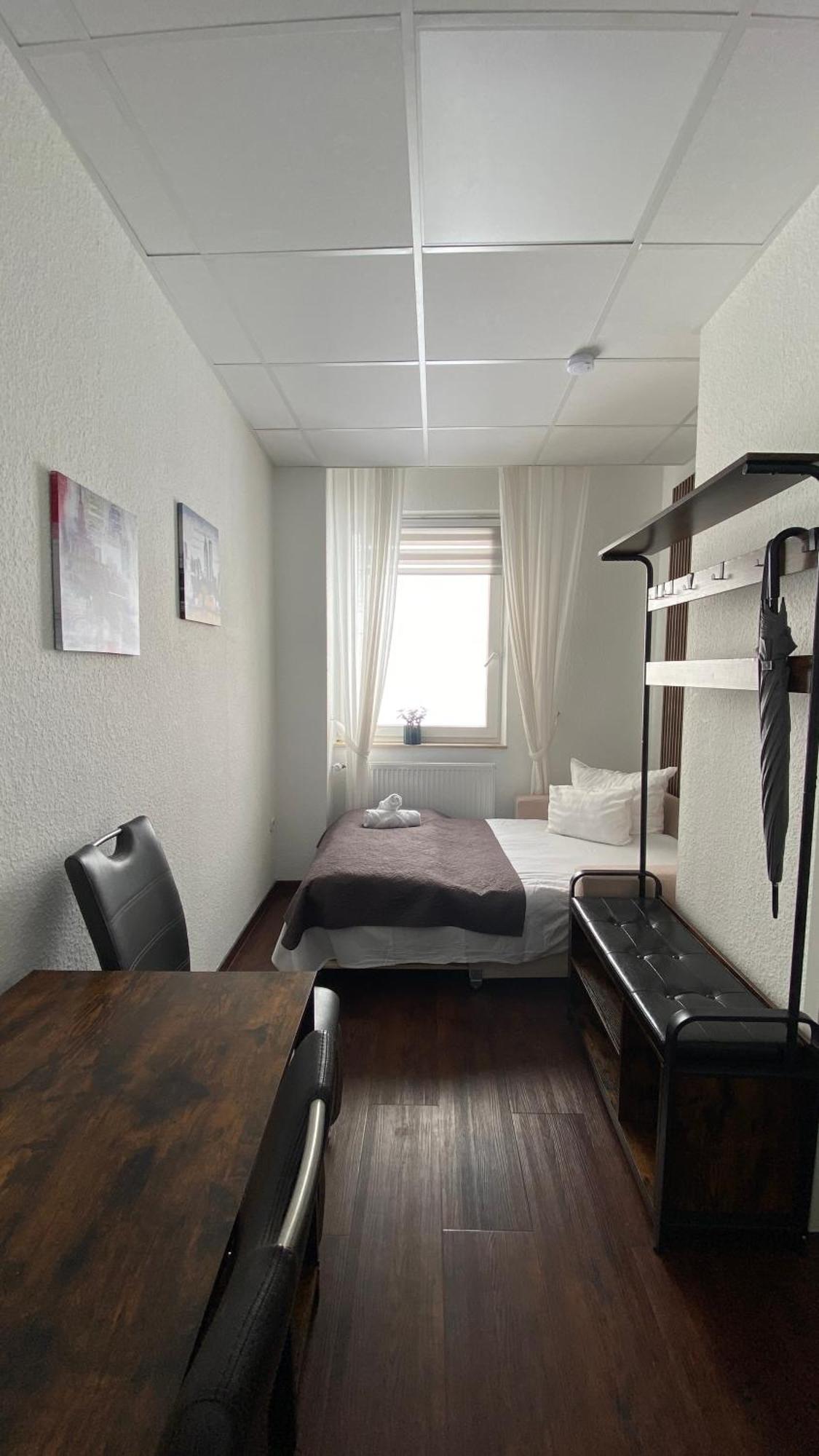 Nowa 1 Apartment *